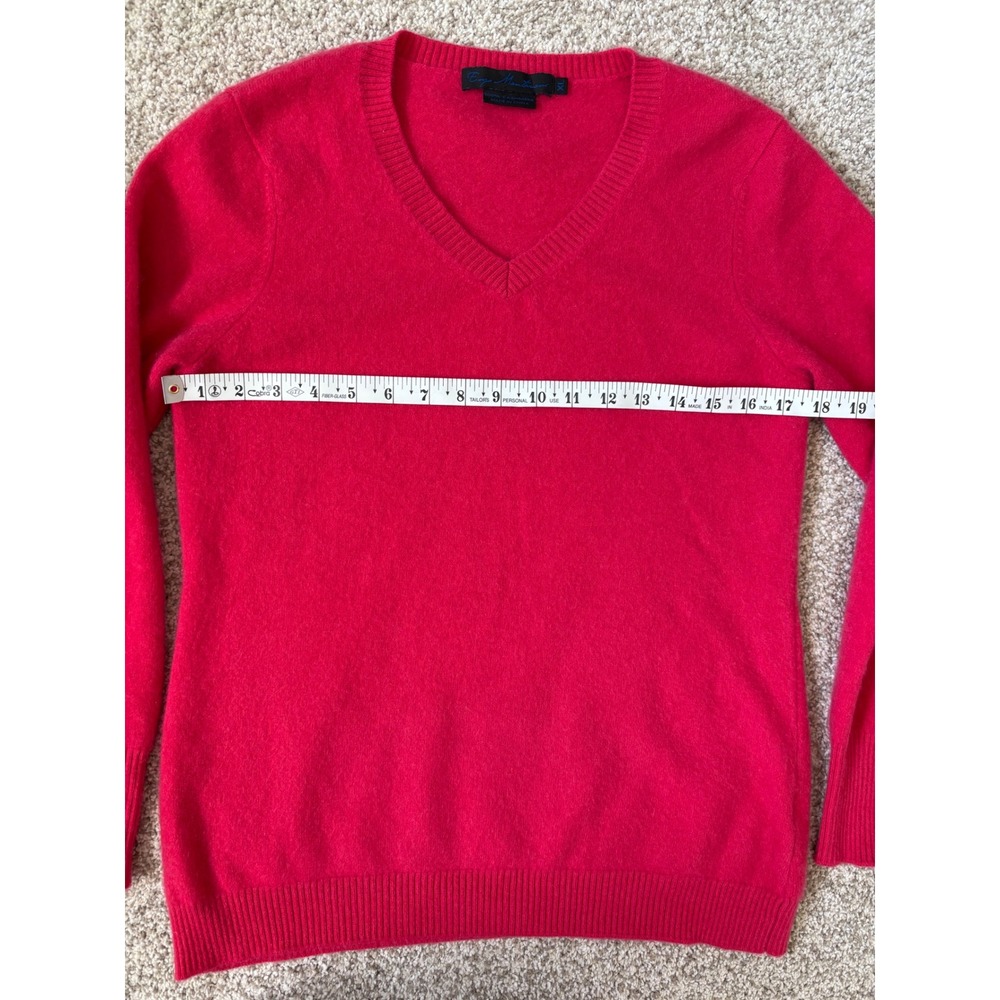 Enzo Mantovani Magenta 100% Cashmere Quiet Luxury V-Neck Sweater XL Fits Medium - Picture 3 of 6
